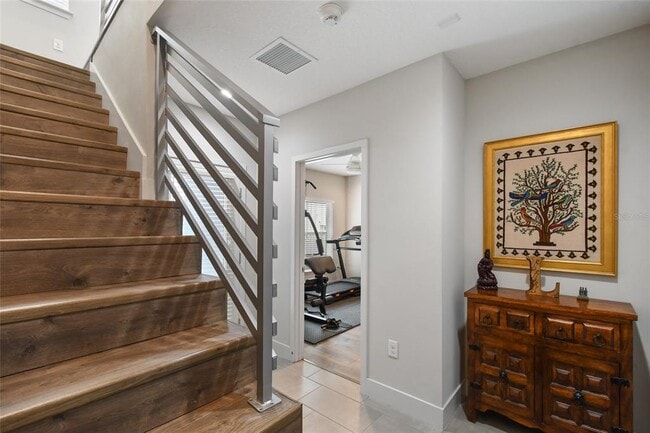 Photo - 113 W Grant St