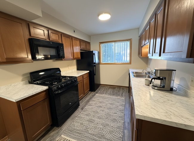 Photo - Cozy 2 Bedroom, 1 Bath Apartment with Patio - Welcome Home! Unidad IVA08