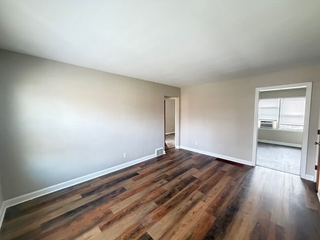 Photo - 2912 Moran Pl Unit 2912 Moran Pl -  3