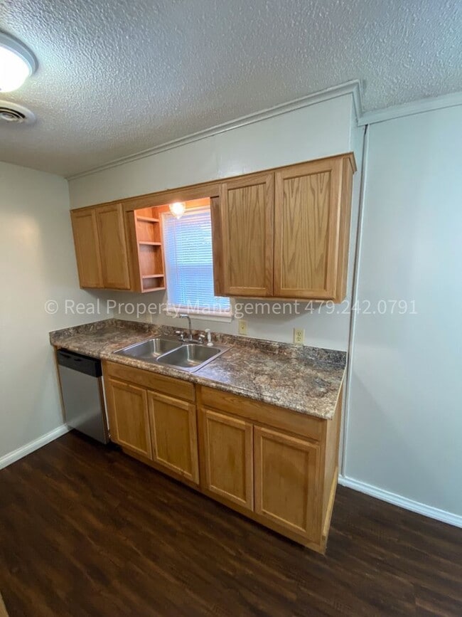 Photo - 8409 S 35th Terrace
