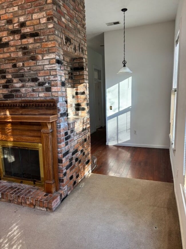 Photo - The Ideal Space to Balance Life, Work and Play.