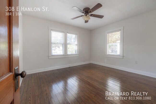 Photo - 308 E Hanlon St