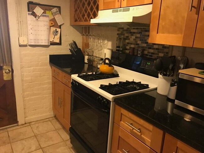 Photo - 137 Randolph Pl NW