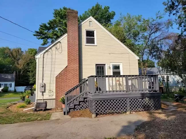 15 Boyden Dr