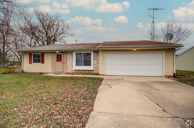 Building Photo - 3351 Stonehurst Ct Rental