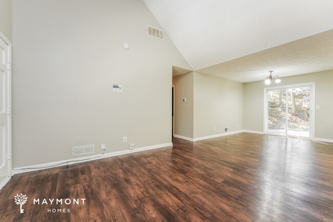 Photo - 5205 Birdlake Dr NW