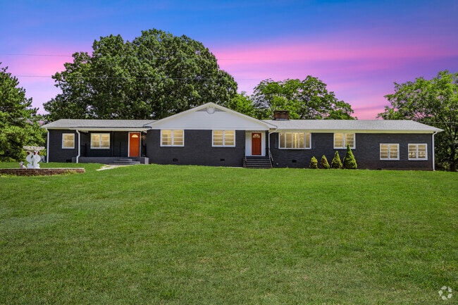 Building Photo - 1644 Sims Bridge Rd Rental