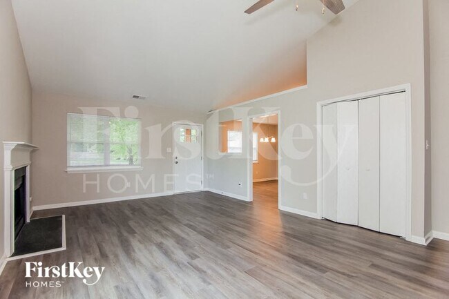 Photo - 1320 Eagles Landing Dr