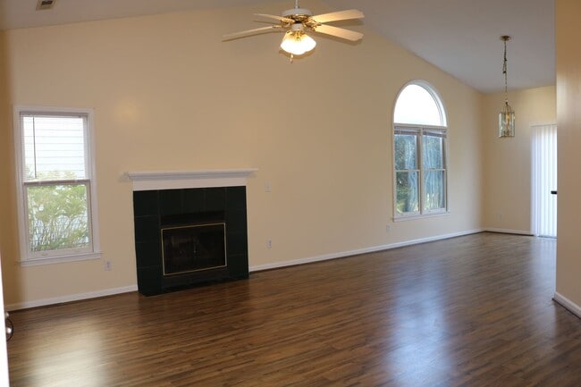 112 Windy Point