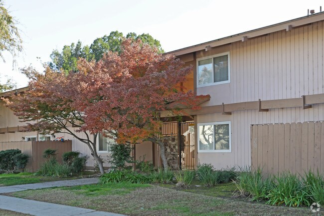 Sierra Village Apartments