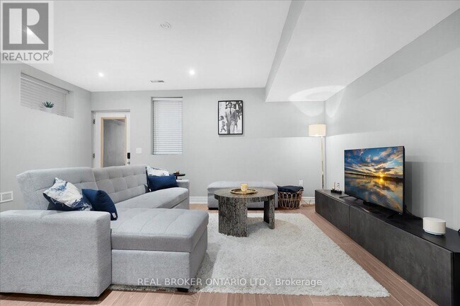 Photo - 25A Mystic Ave