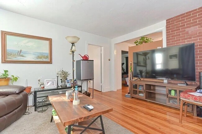 Photo - 36 Hollace St Unidad 1