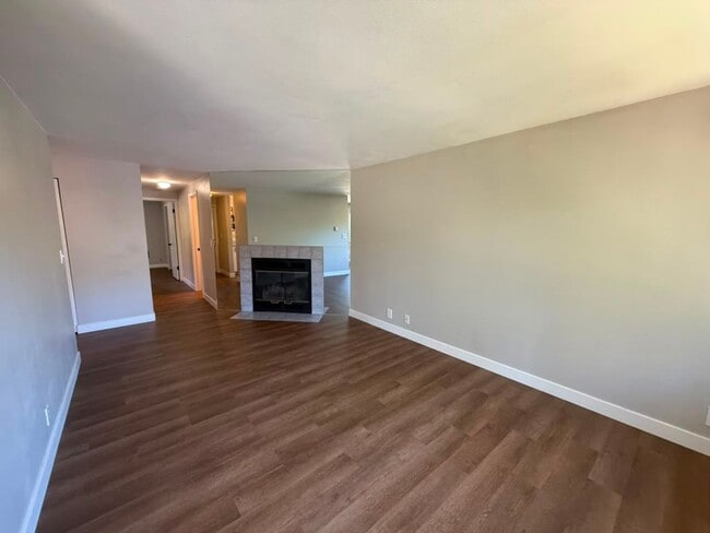 Photo - 1624 201st Pl SE Unit 6D