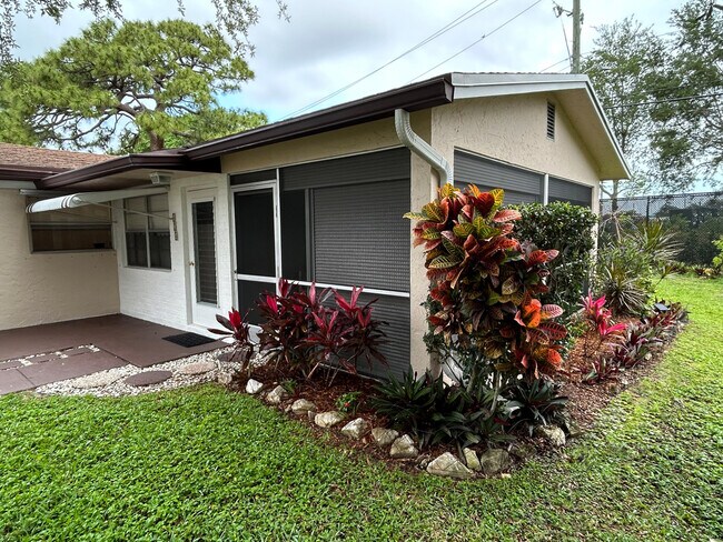 Photo - 424 SW Natura Ave