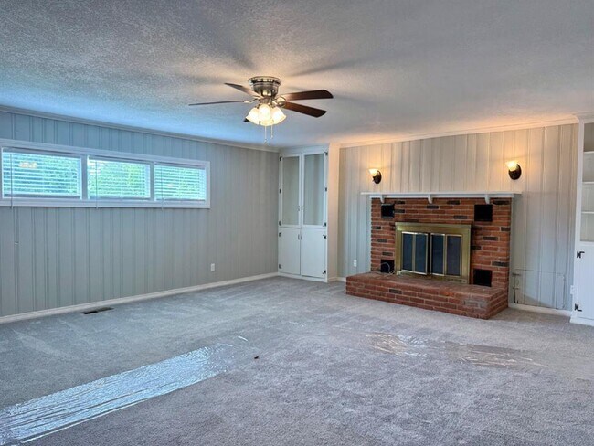 Photo - 1921 NW 38th St