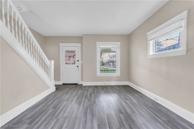 Photo - 3103 Bradwell Ave Unit 2