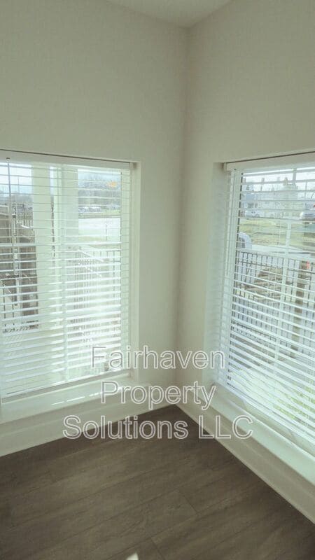 Photo - 1978 Mitchell Ave