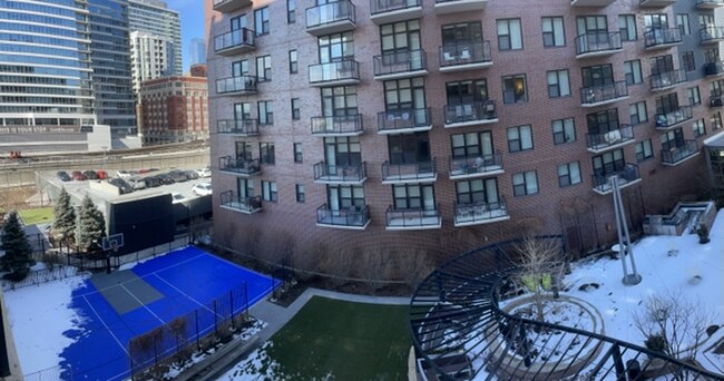 Photo - 883 S Clark St