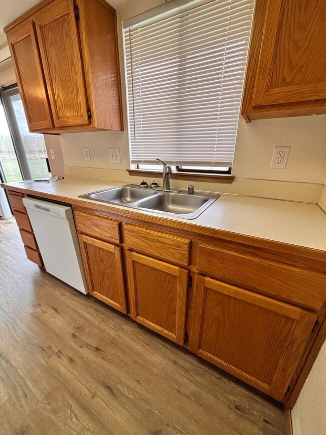 1802/1804 North 40th Place
