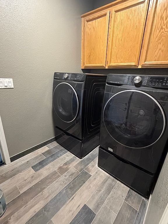 Photo - 1091 Twins Way