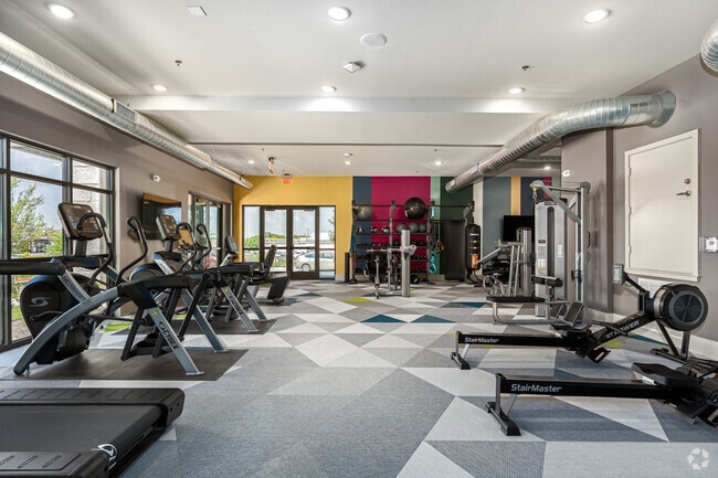 Fitness Center - Eighteen 51 Brinker