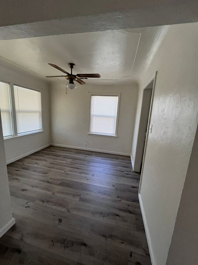 Photo - Move in Special see Ad