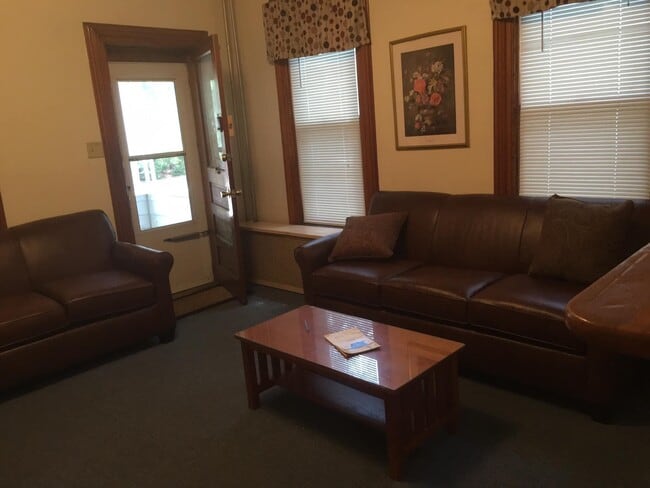 Photo - 33 Clarke St