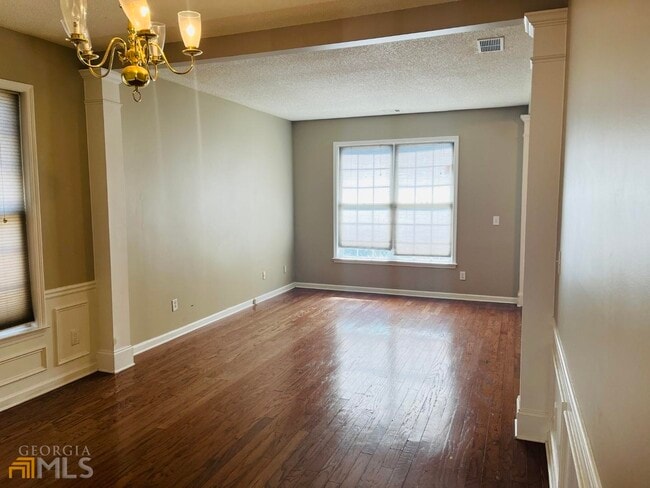 Photo - 3469 Davenport Park Ln