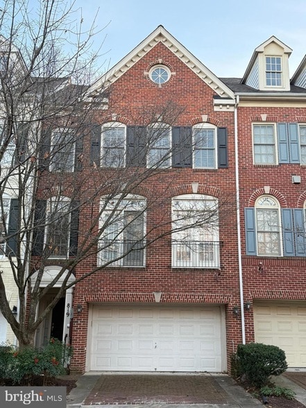 Photo - 819 Oak Knoll Terrace