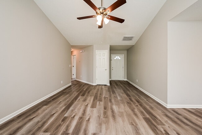 Photo - 116 Taylor Knoll Way House