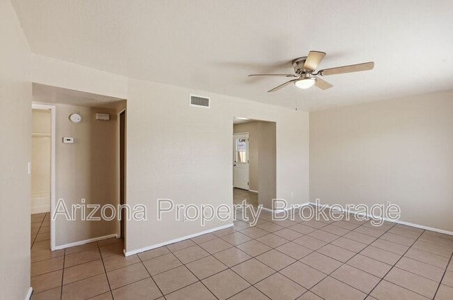 Photo - 1625 N Date