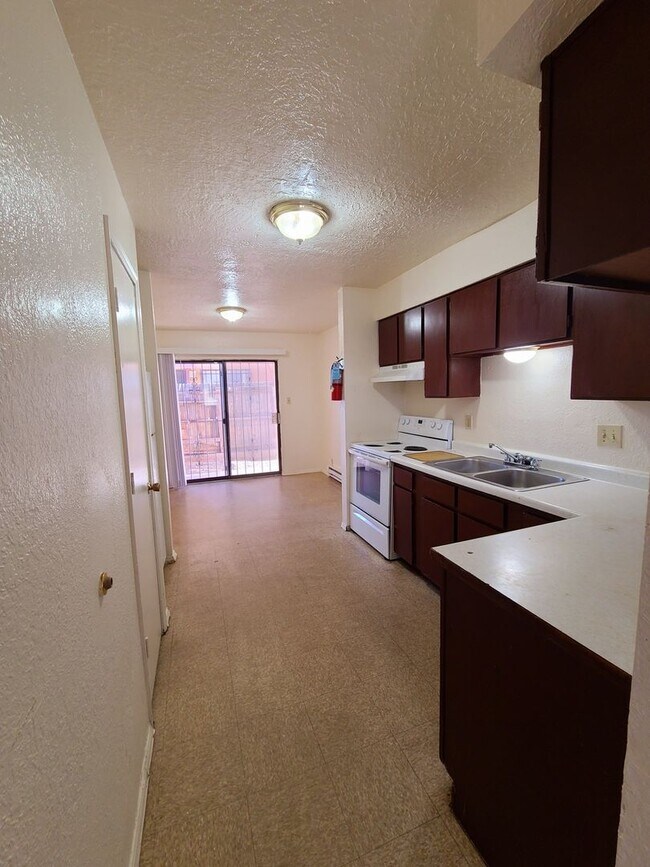 Photo - 228 63rd St SW Unidad A