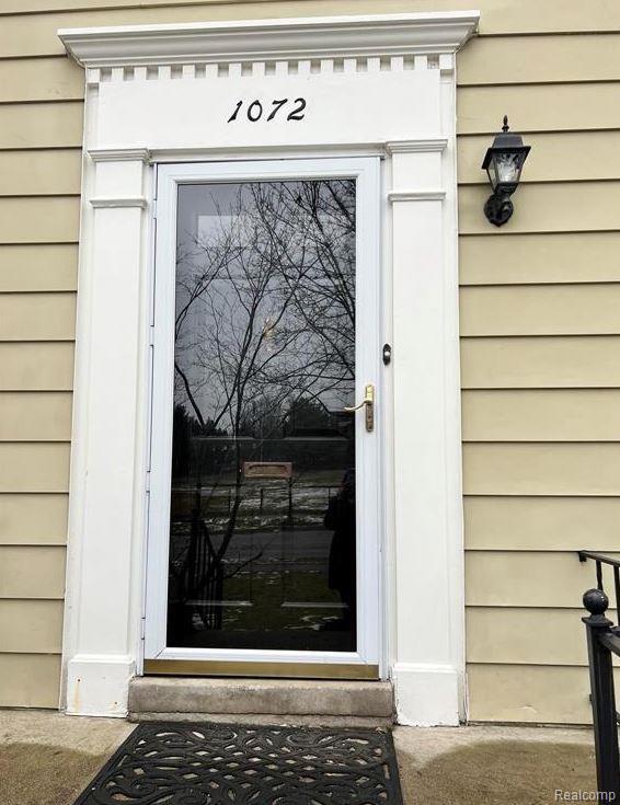 Photo - 1072 Ridgedale Ave