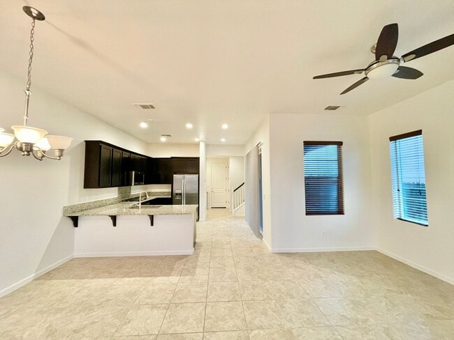 Photo - NATOMAS 3 bd/2.5 Bath Home AVAILABLE NOW