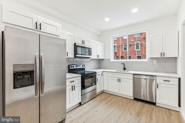 Photo - 2224 N Howard St Unit 1