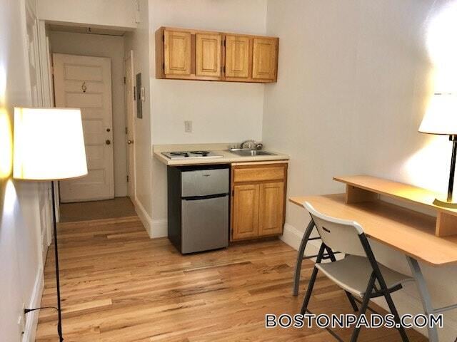 Photo - 1061 Beacon St Unit 6