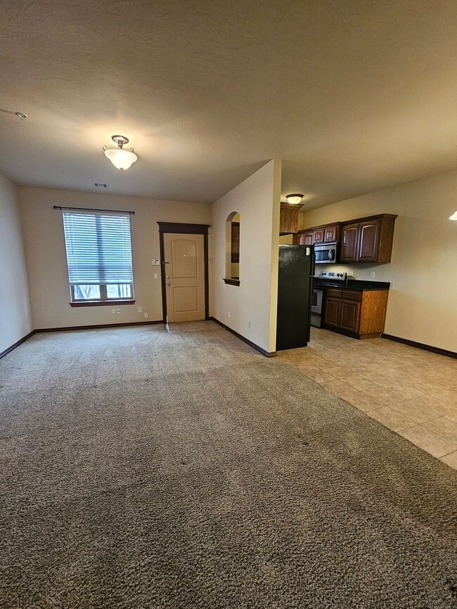 Photo - (2) Bedroom Condo Avail NOW! Pool Access!