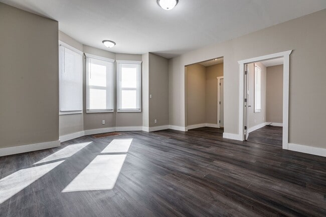 Building Photo - nrefarnam Unit 903 Rental