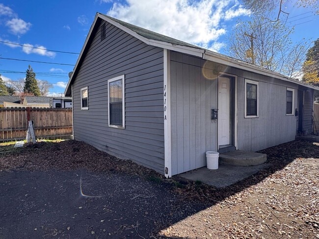 Photo - 1410 THIRD AVE A