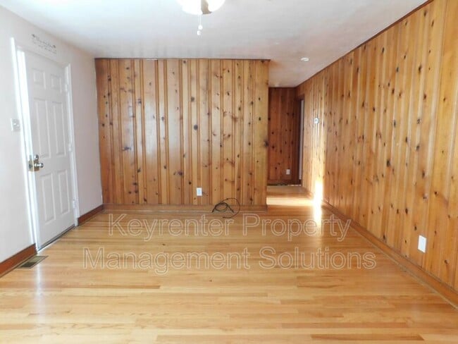 Photo - 277 Skyview Cir Unit 101
