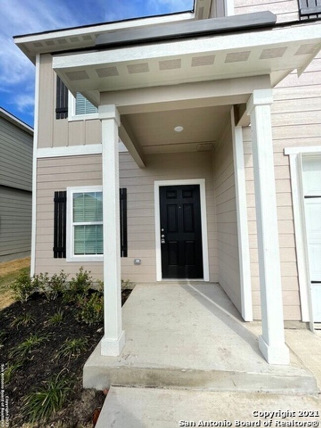 Photo - 4 Bedroom Home in Savannah Place Subdivison In Converse, Tx