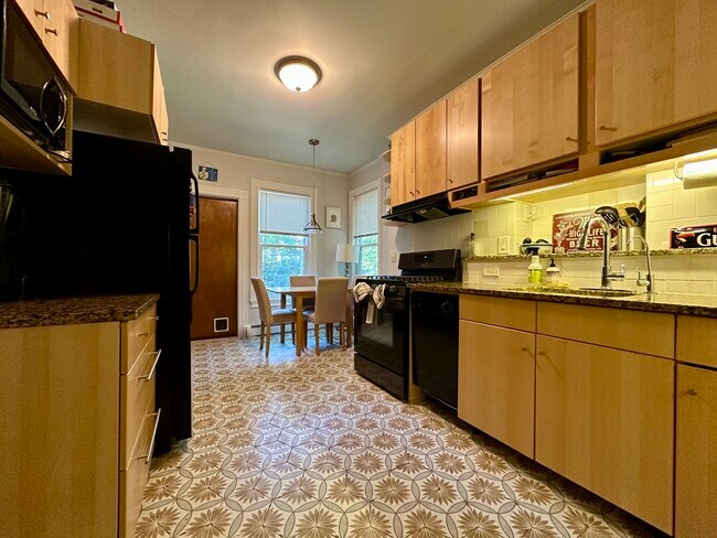 Building Photo - 279 Chestnut Ave Unit 279 Chestnut, #2, Boston