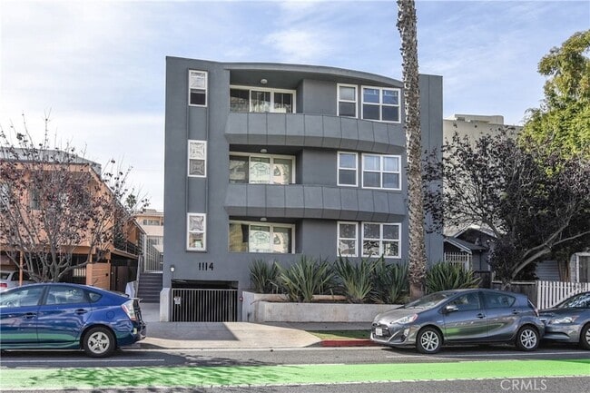 Photo - 1114 6th St Unidad 7