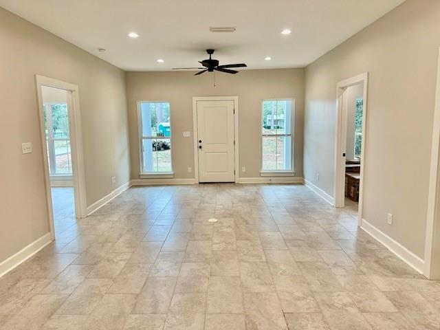 Photo - 2986 Newman Rd