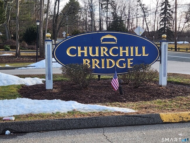 Building Photo - 83 Churchill Way Unit 83