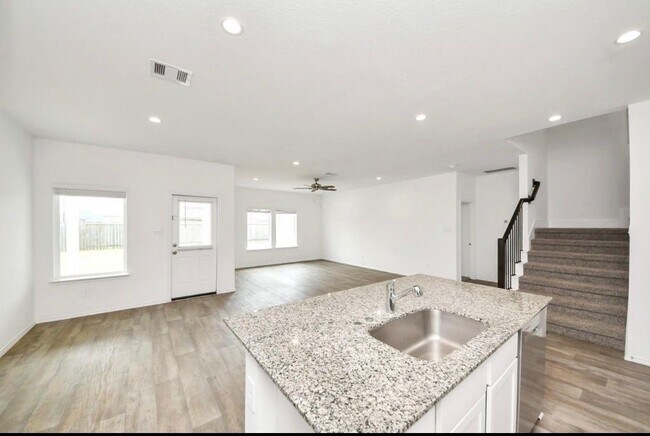 Photo - 7427 Audubon Russet Dr