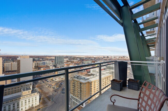 Photo - 2001 Lincoln St Unit 2412