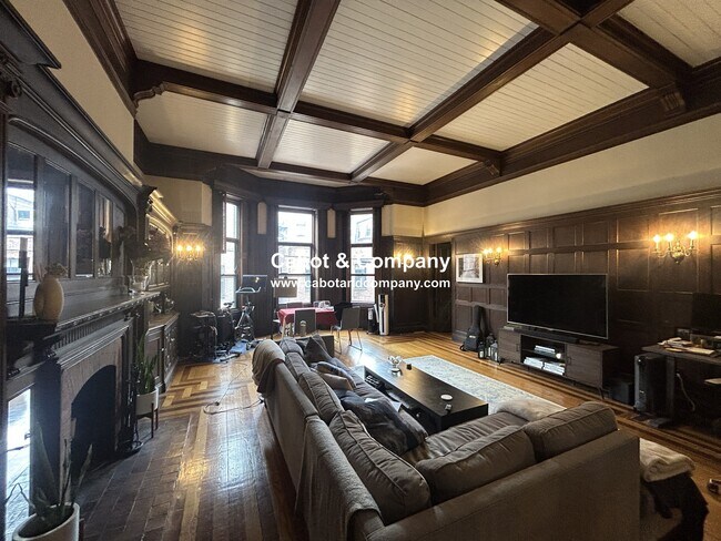 Photo - 317 Commonwealth Ave