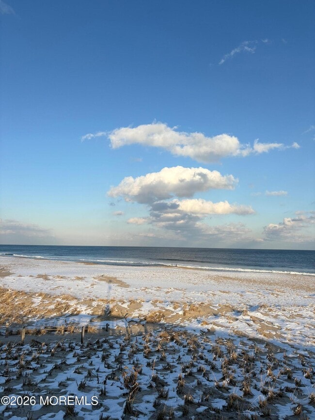 Photo - 330 NJ-35 Unit 23