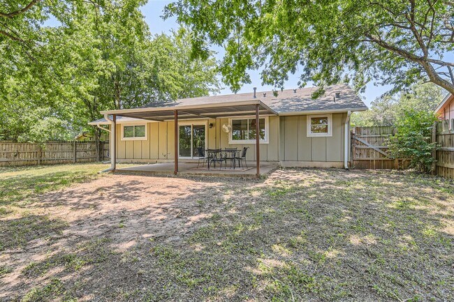 Photo - 2408 Aldford Dr